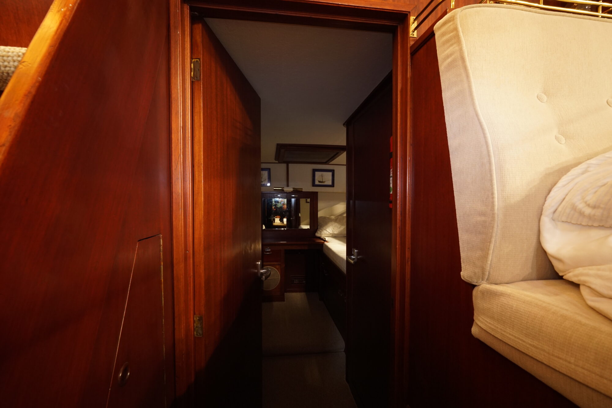 foto: 58 Lowland Lowland Rondspant Kruiser 13.00 AK Cabrio