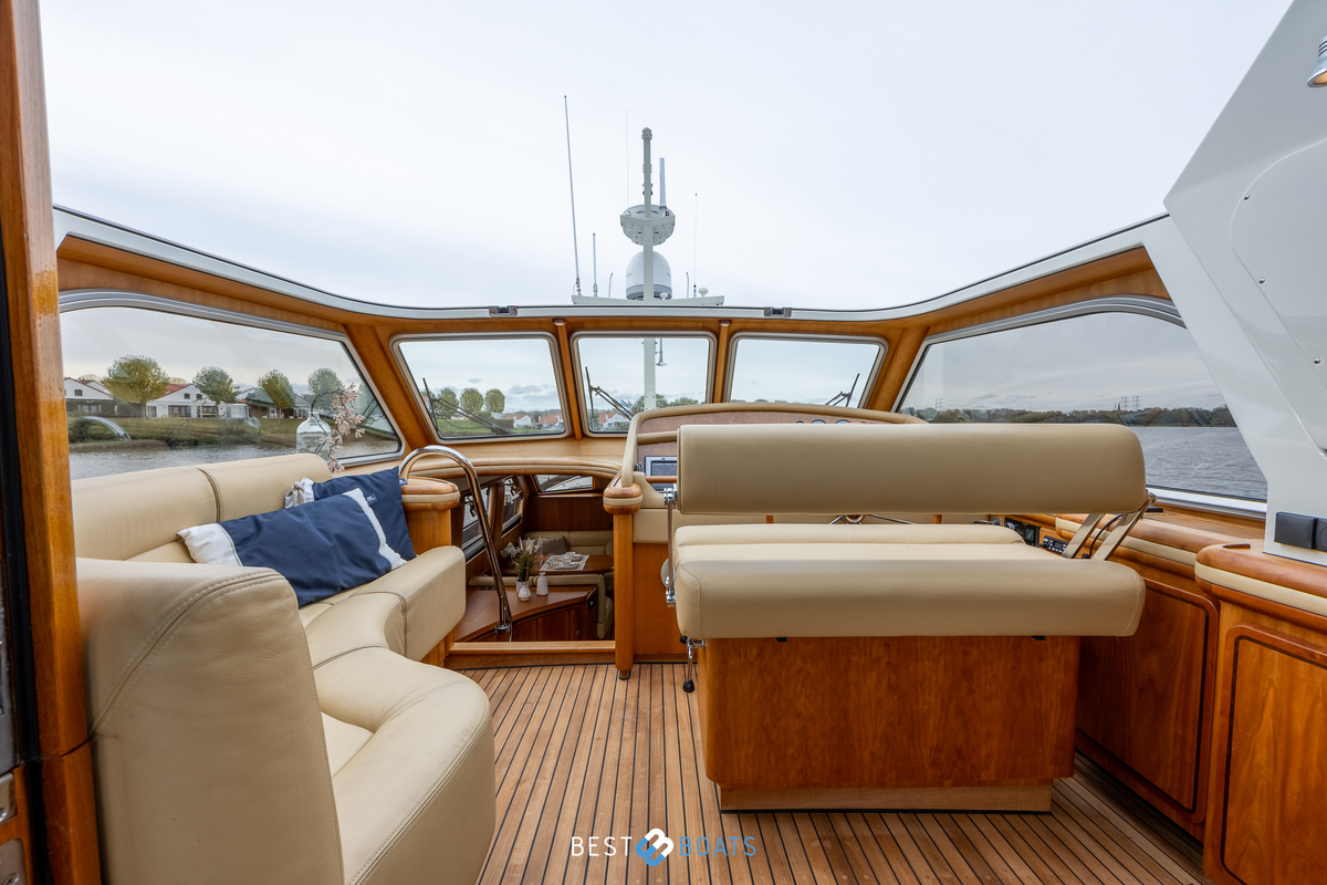 foto: 32 Linssen Grand Sturdy 500 AC Variotop 