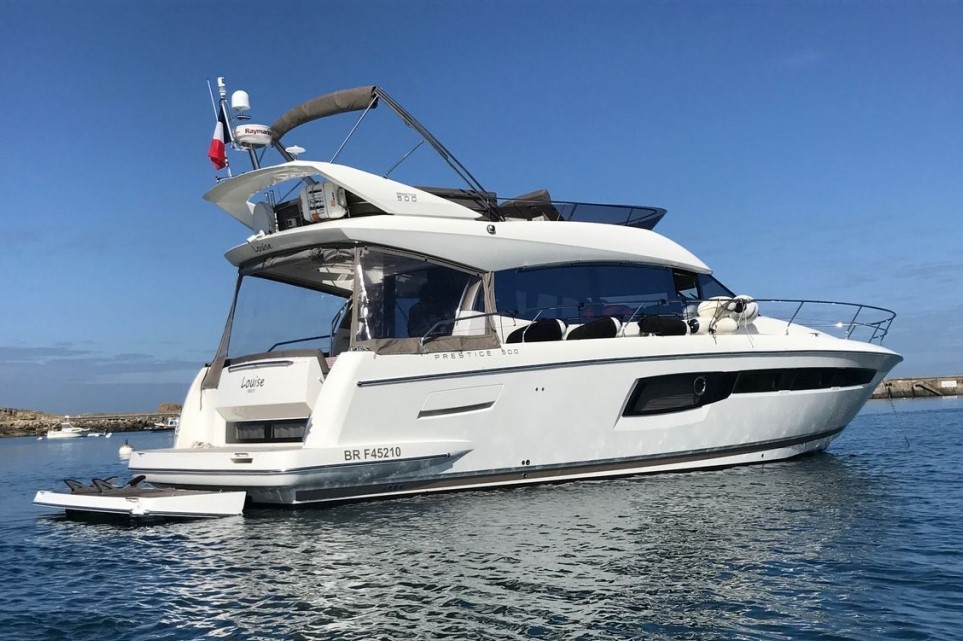 foto: 22 Prestige 500 Fly