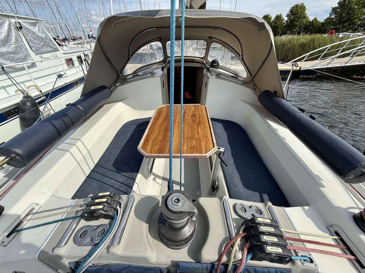 foto: 13 Dehler 37 cws 3-cabins
