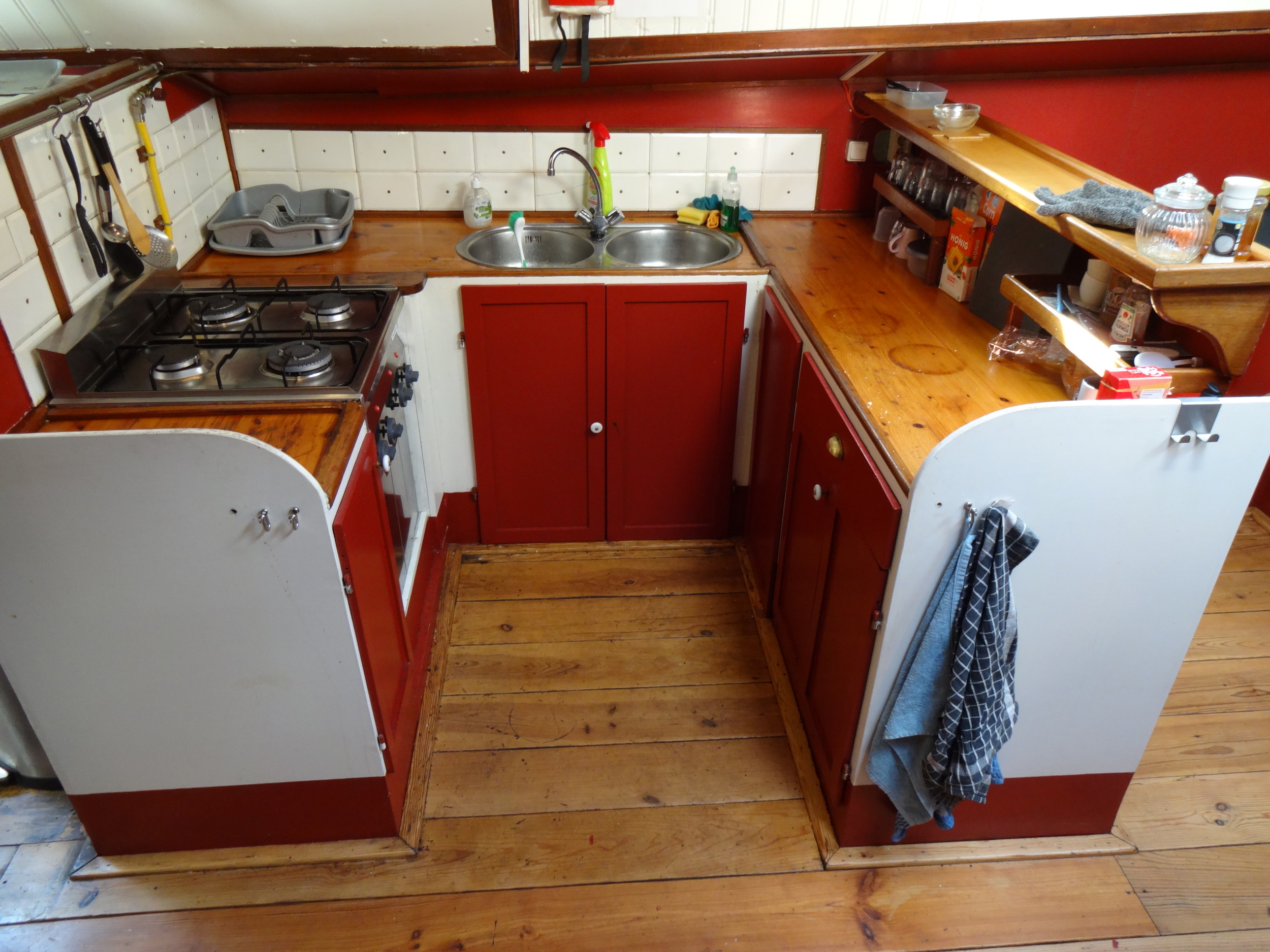 foto: 14 Hasselteraak 24.00 Charter/woonschip