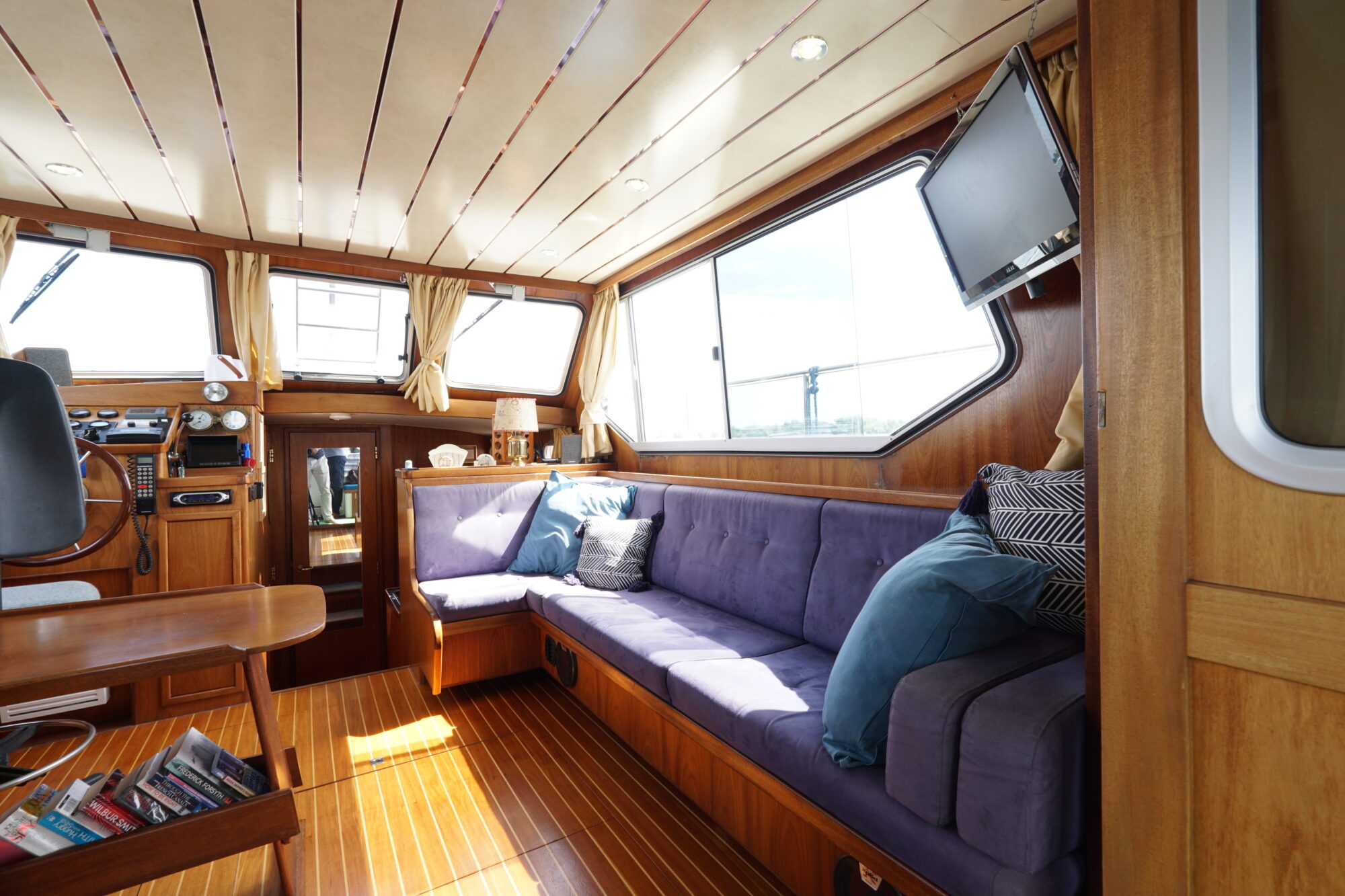 foto: 29 Bach Bach Yacht 10.50 OK