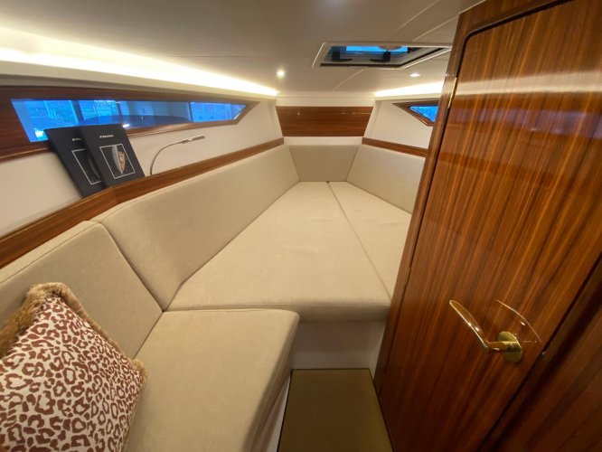 foto: 4 X-Yachts X-Power 33C