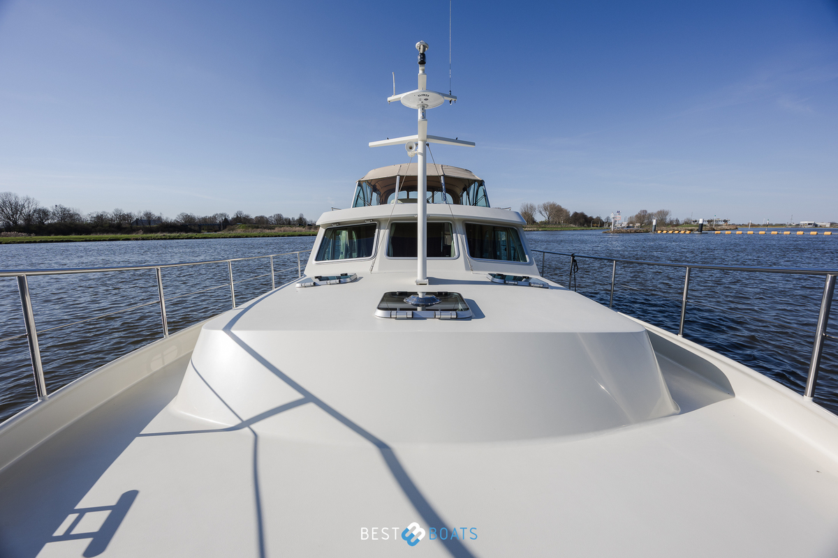 foto: 20 Linssen  Grand Sturdy 40.0 AC