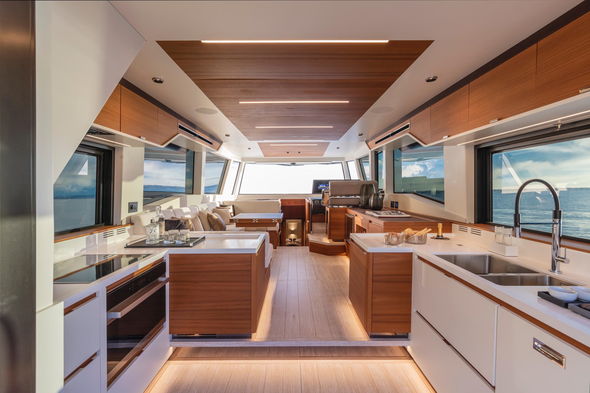 foto: 16 Pardo Yachts E60