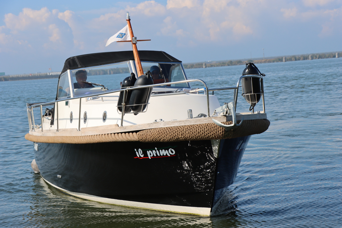 foto: 18 St Tropez 920