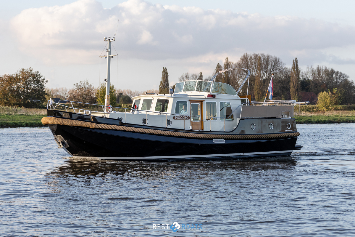 foto: 6 Linssen CLASSIC STURDY 400 AC