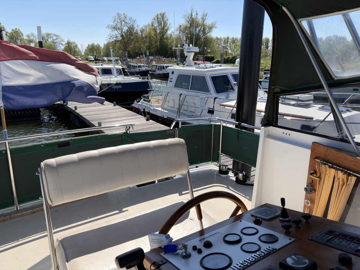 foto: 16 Jacabo 10.25 SL