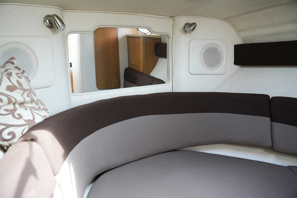 foto: 47 Sea Ray 255 Sundancer