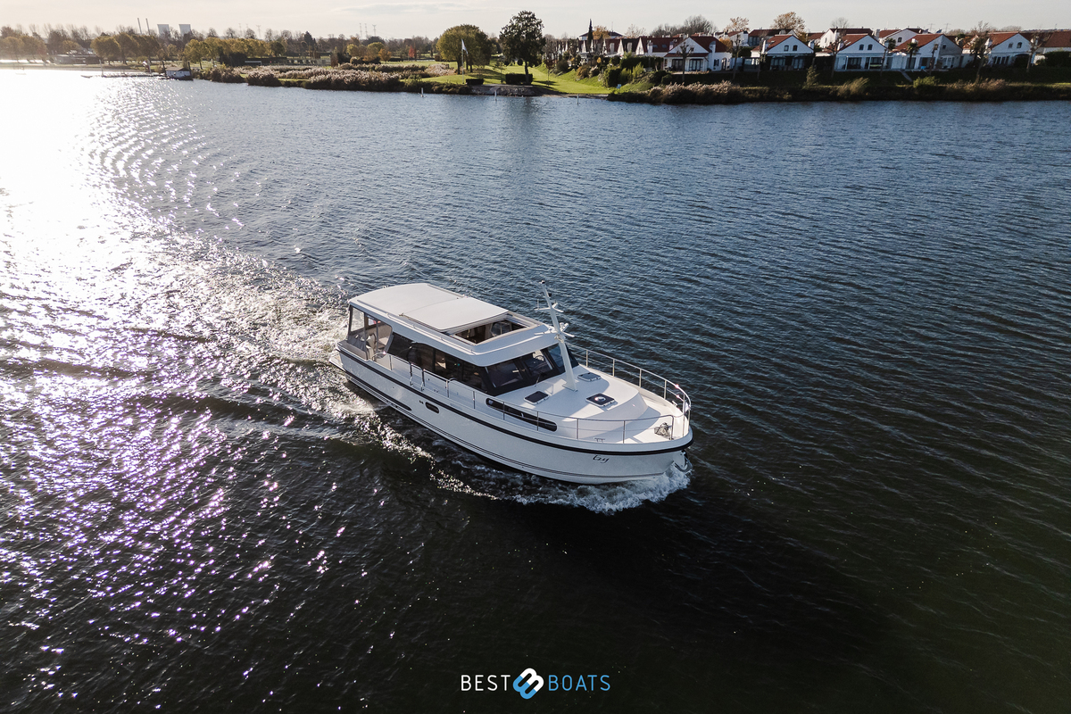 foto: 43 Linssen 40SL Sedan