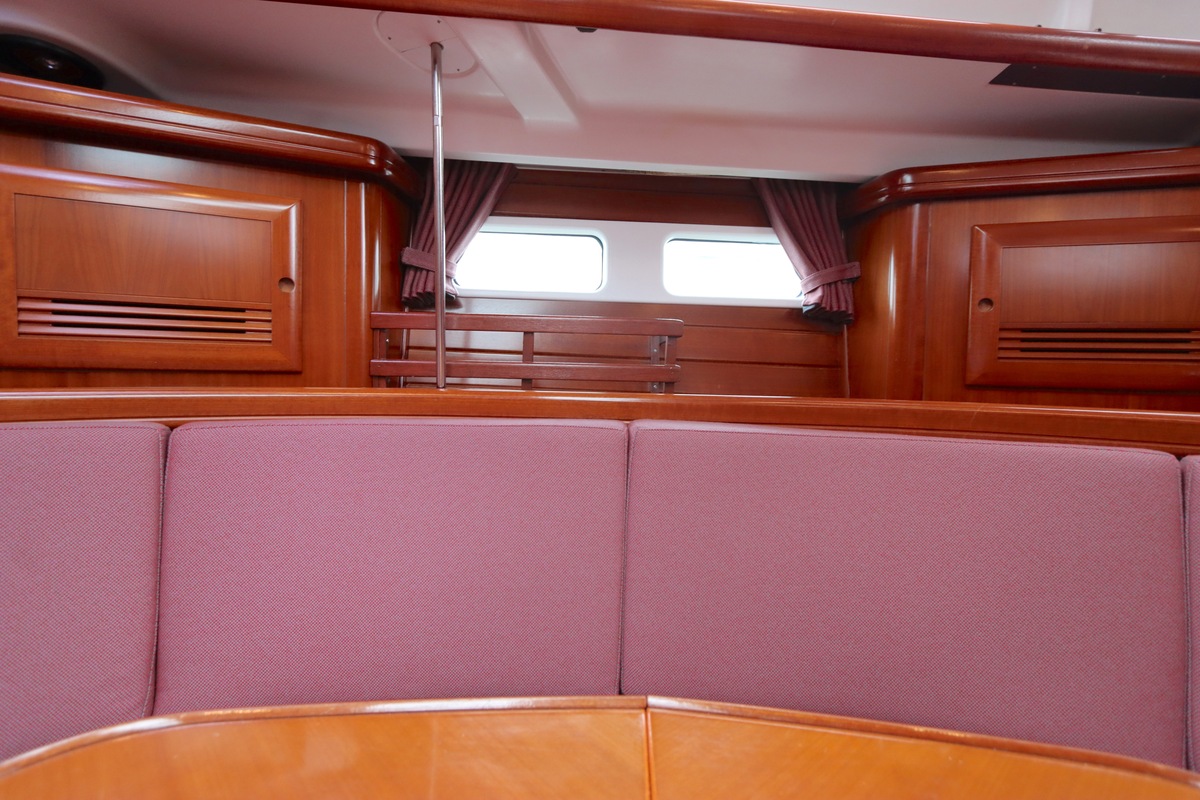 foto: 37 Beneteau Oceanis 423 Clipper 