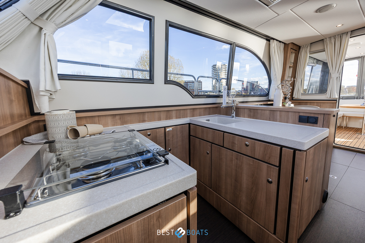 foto: 29 Linssen  40SL Sedan - 75 Years Anniversary Edition  