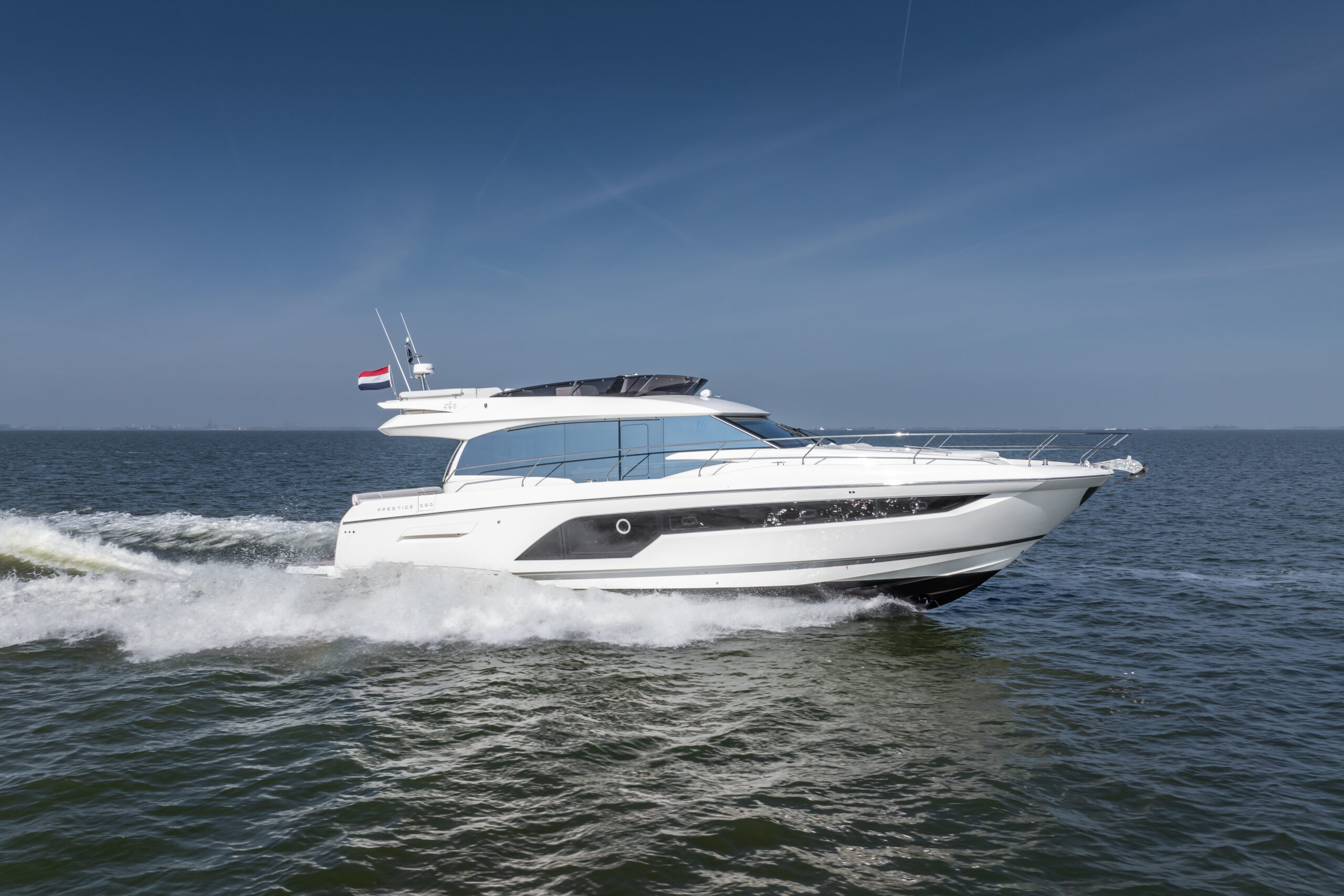 Prestige 590