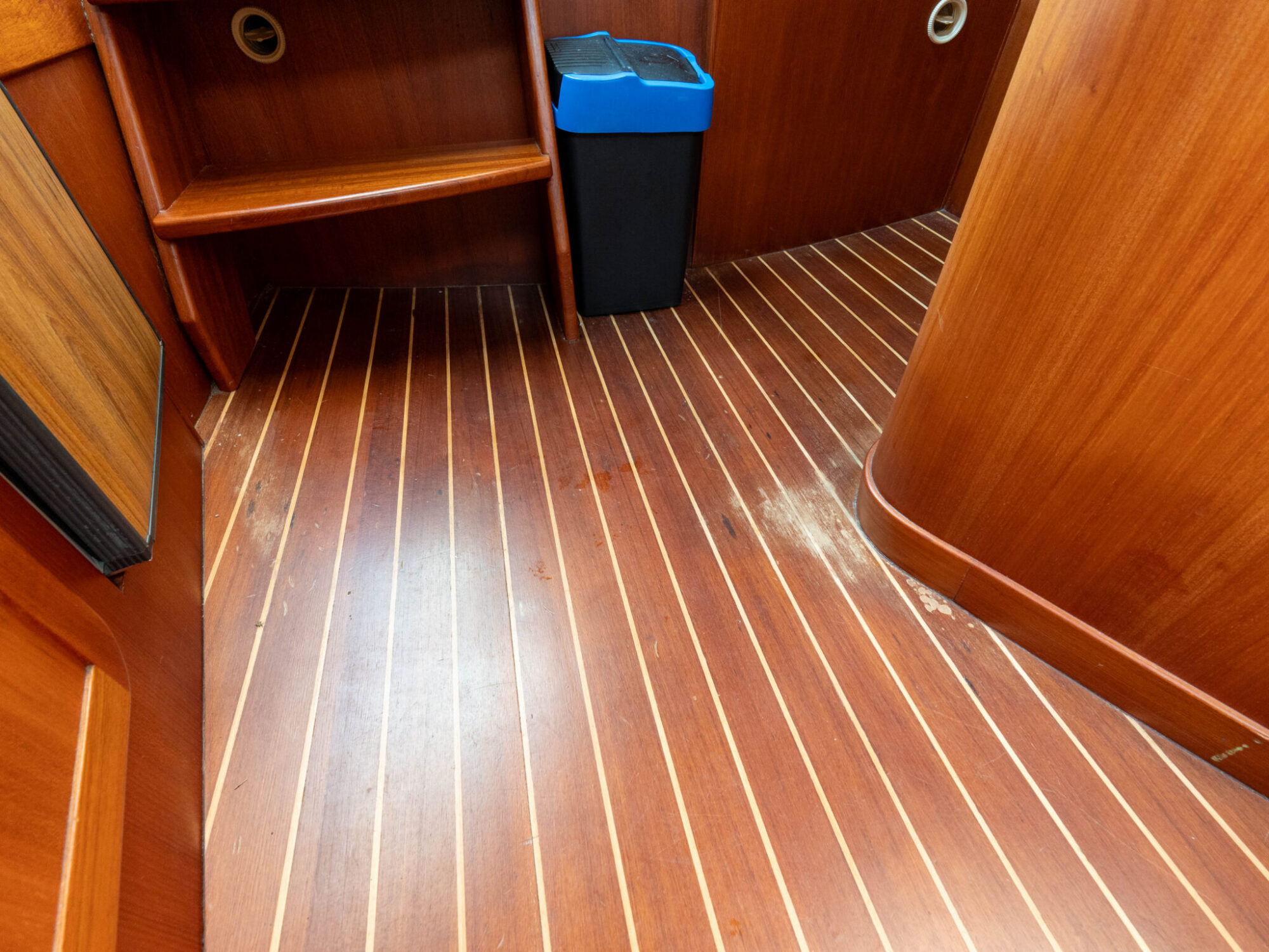 foto: 21 Makma Makma 900 Cabin