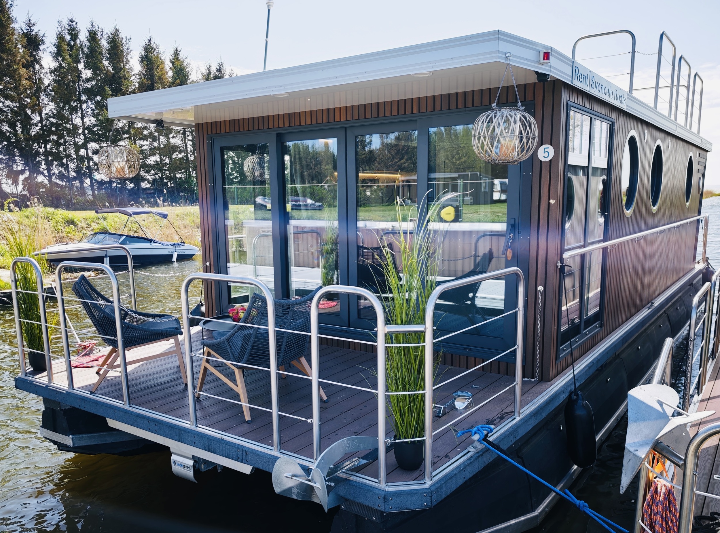 foto: 4 Nordic Season NS 40 Eco 36m2 DEMO Houseboat