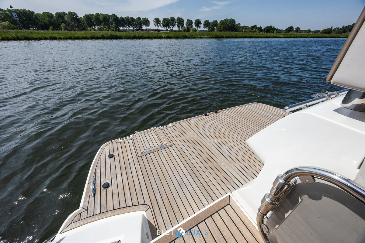 foto: 30 Galeon 385 HTS