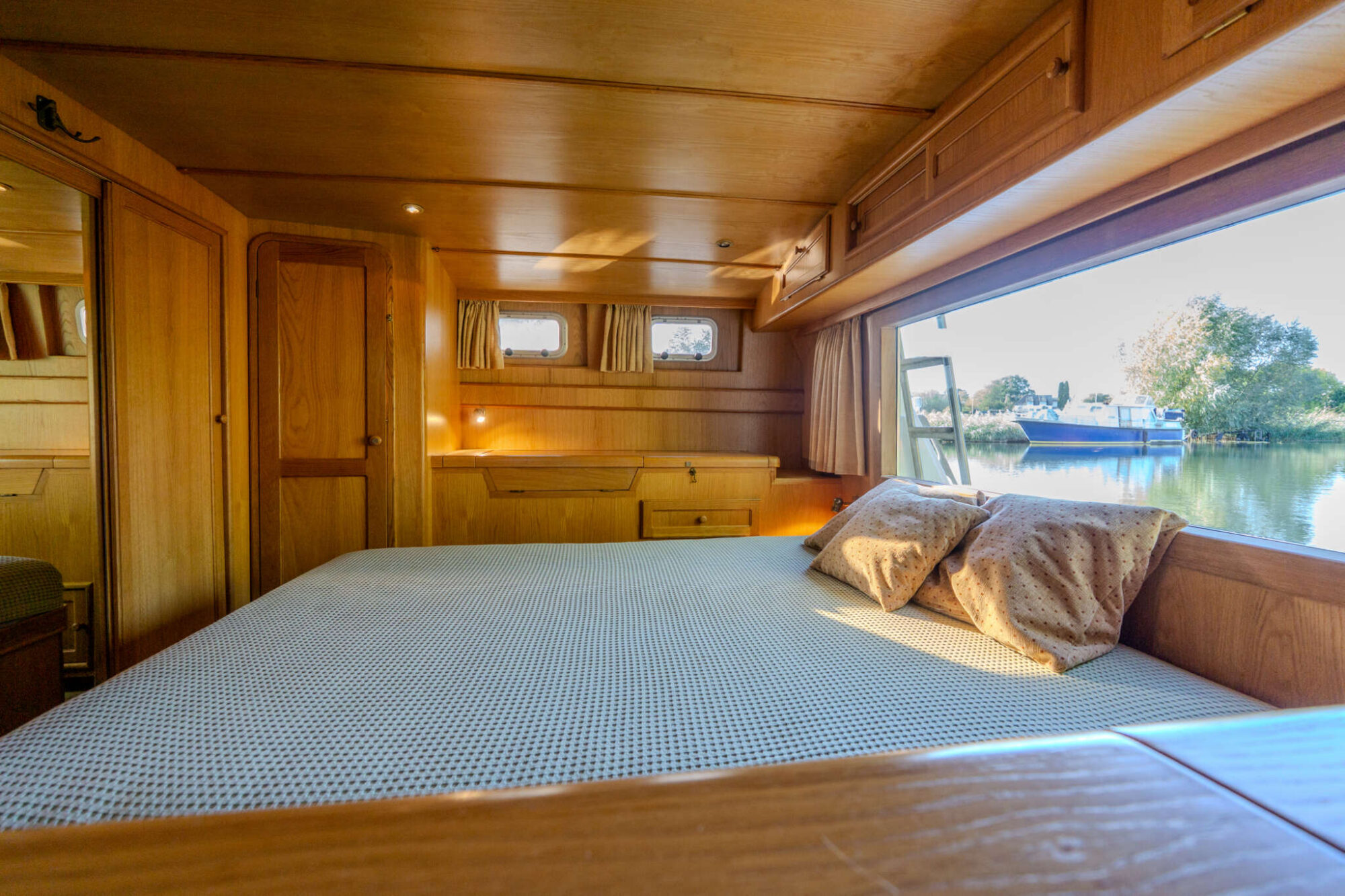 foto: 19 Feltz Feltz Aluminium Kruiser 12.50 AK Cabrio