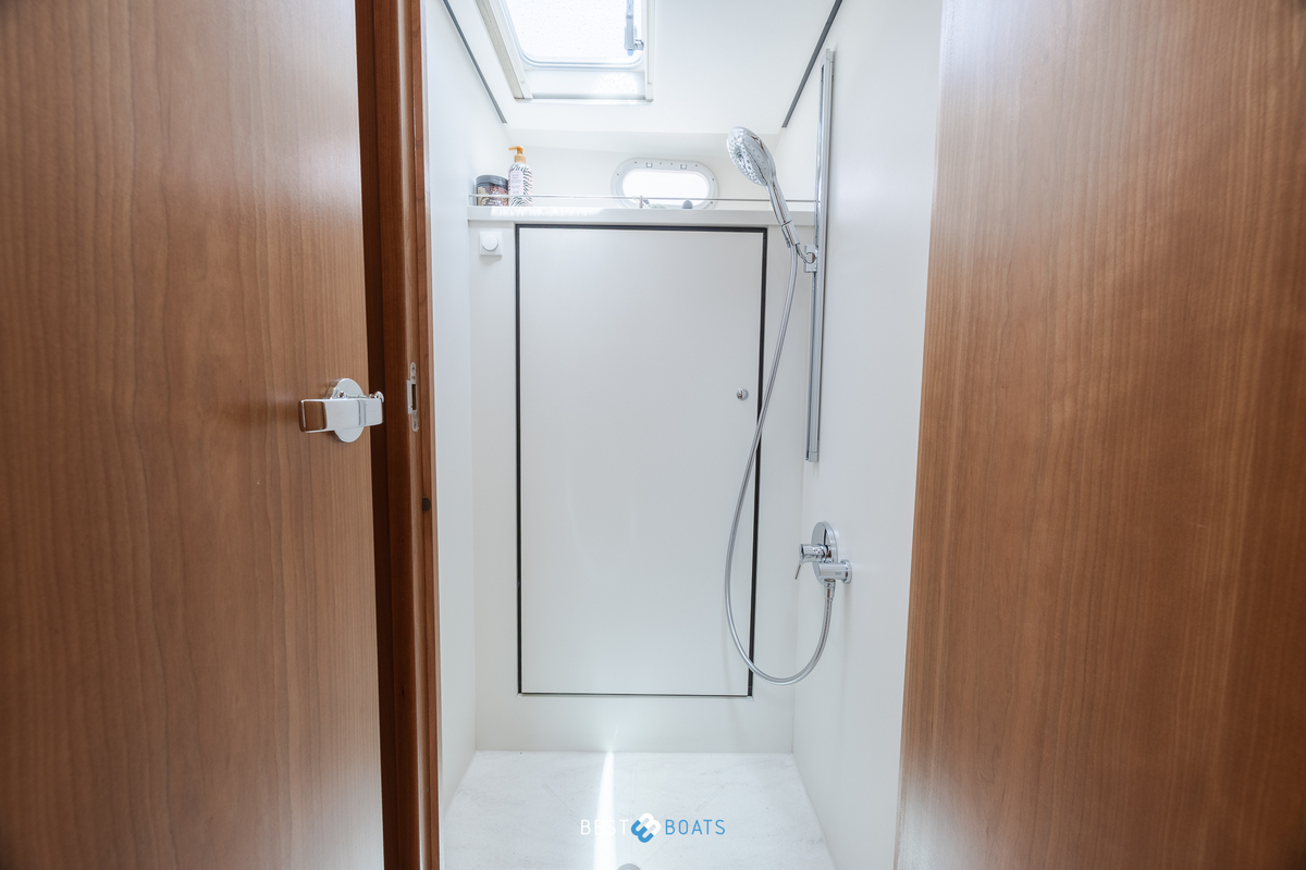 foto: 34 Linssen Grand Sturdy 450 AC Variotop
