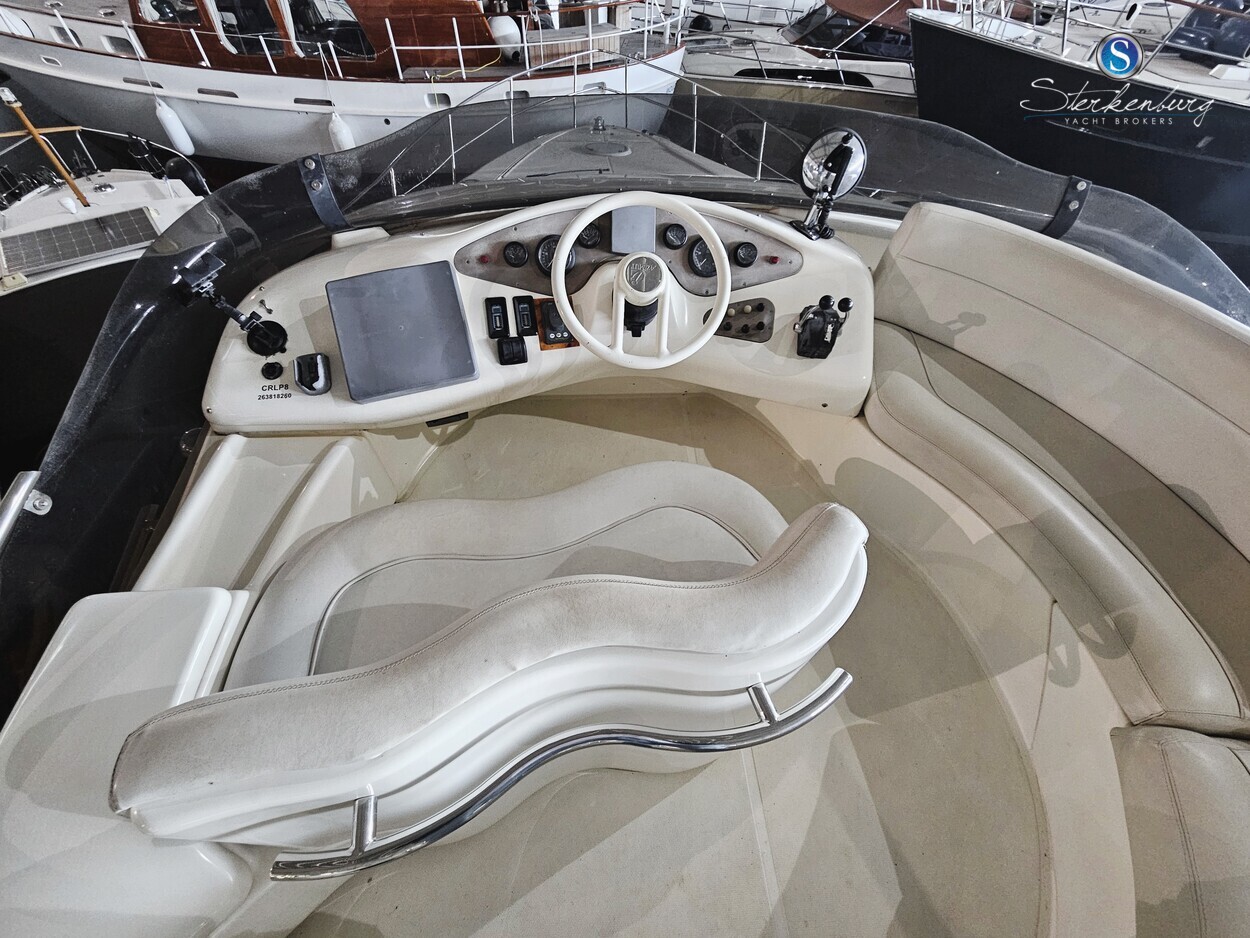 foto: 19 Azimut 42