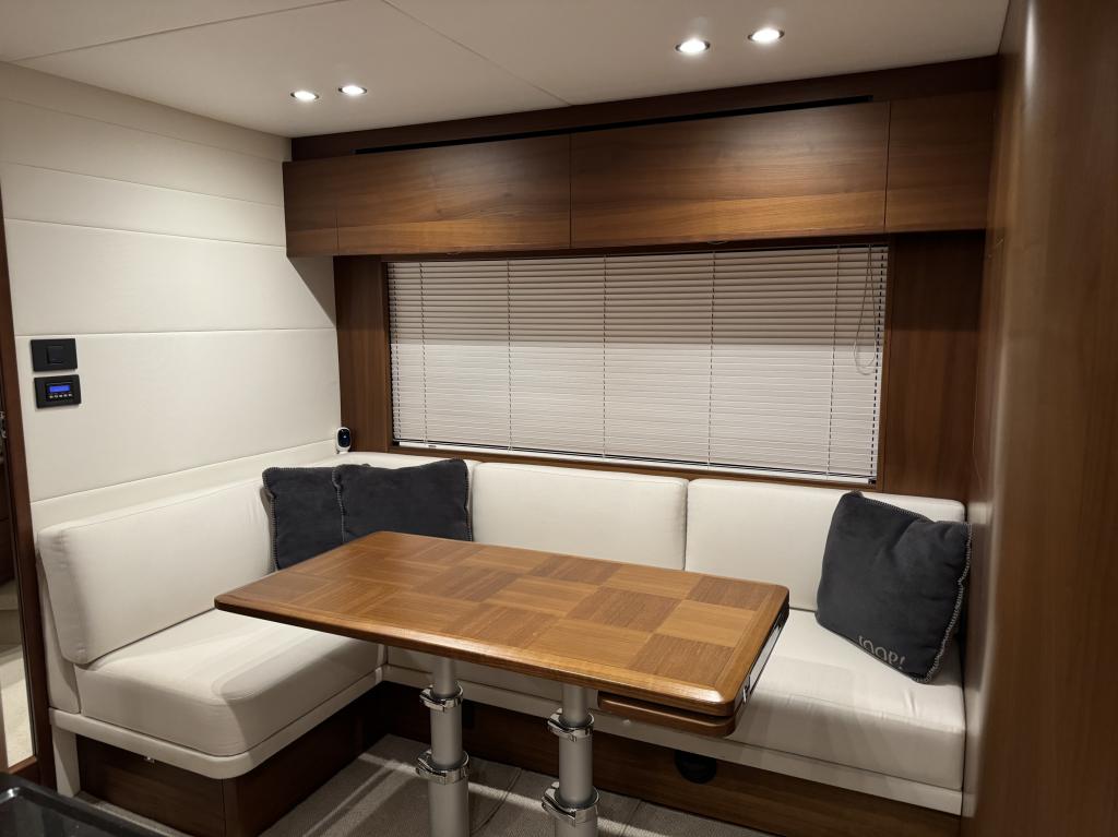 foto: 13 Princess V 48