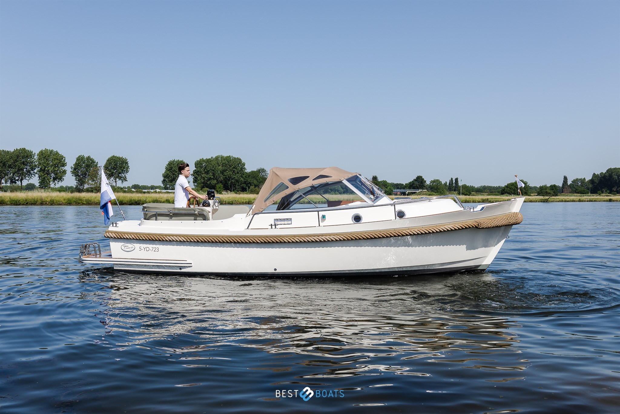 hoofdfoto: 1 Interboat Intercruiser 27 Cabin