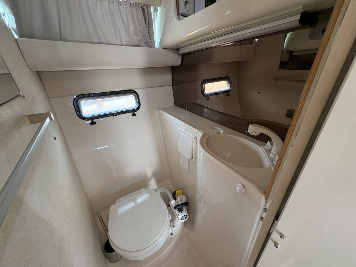 foto: 20 Bayliner 2855 CIERA