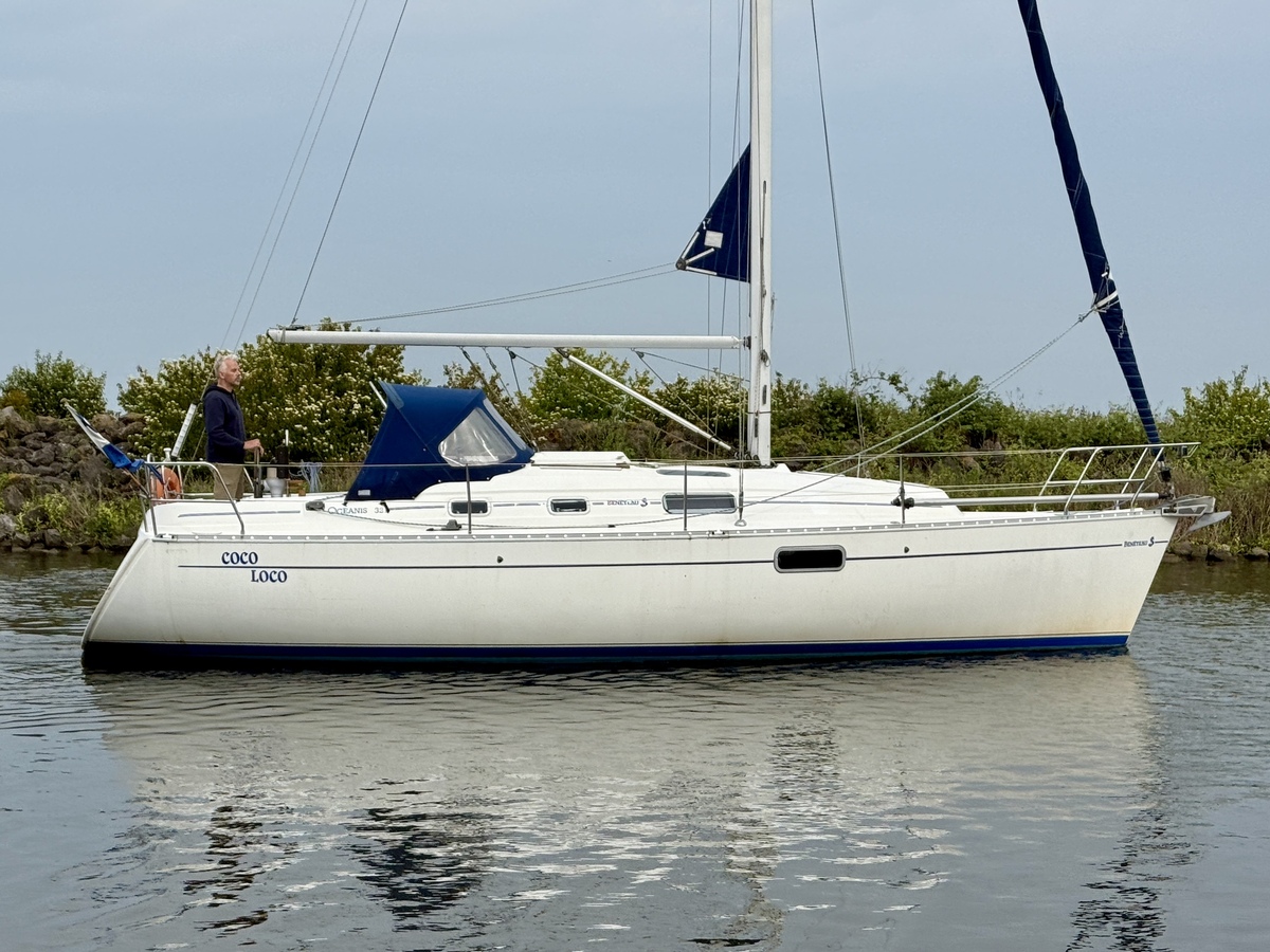Beneteau Oceanis 321