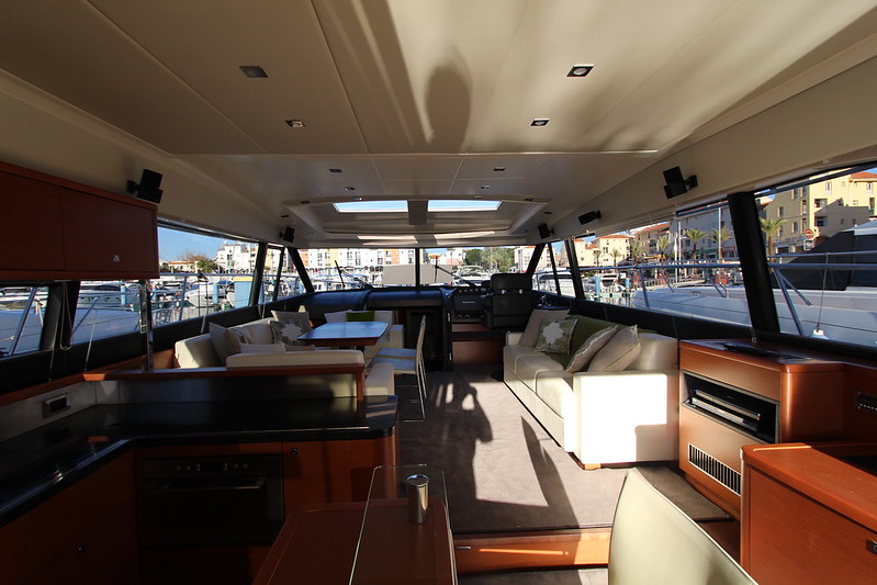 foto: 17 Prestige 620 S