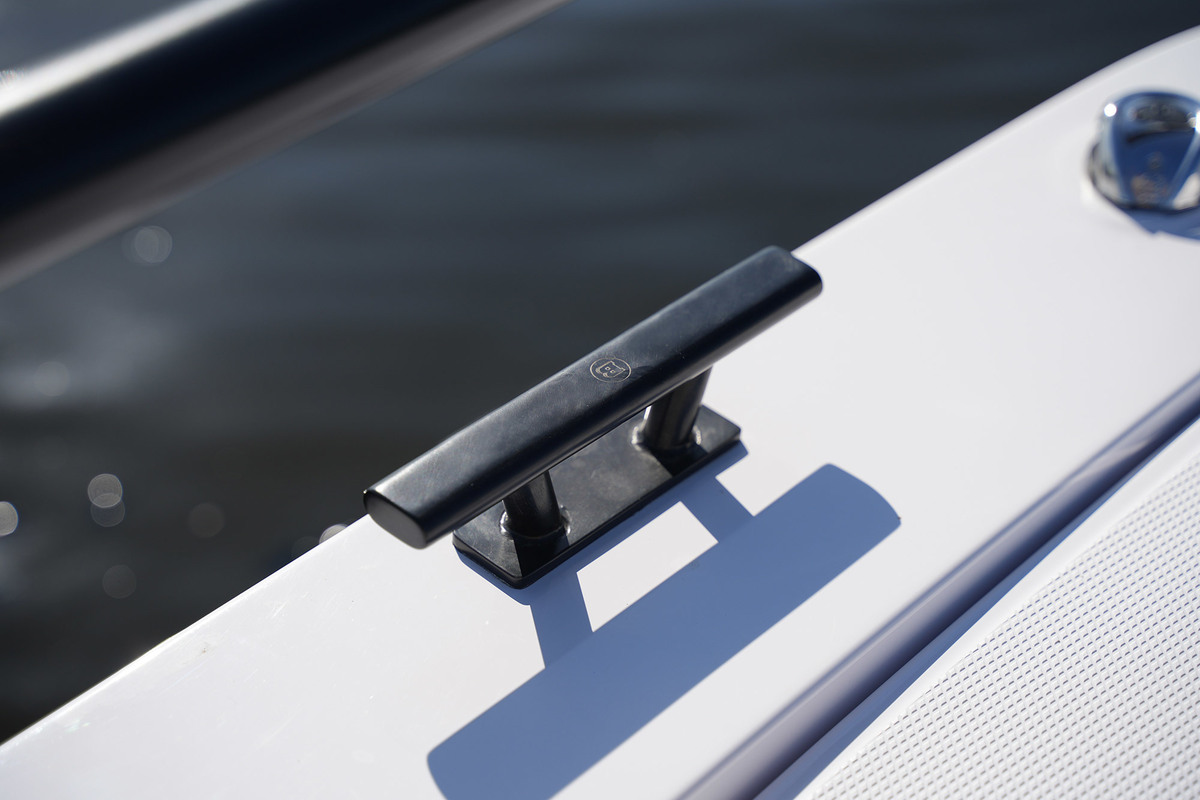 foto: 49 Axopar  37 XC Cross Cabin Mediterrana Edition