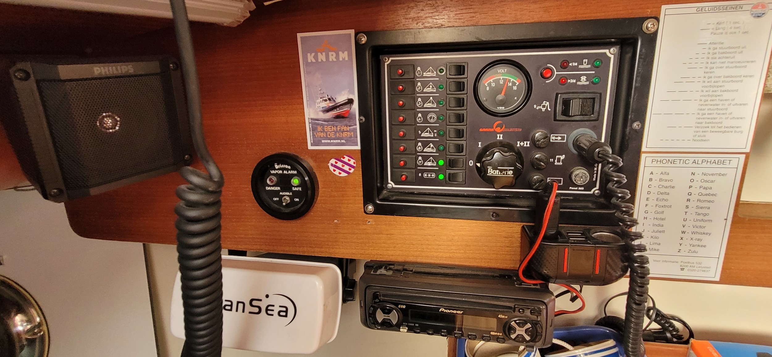 foto: 21 Bavaria 890