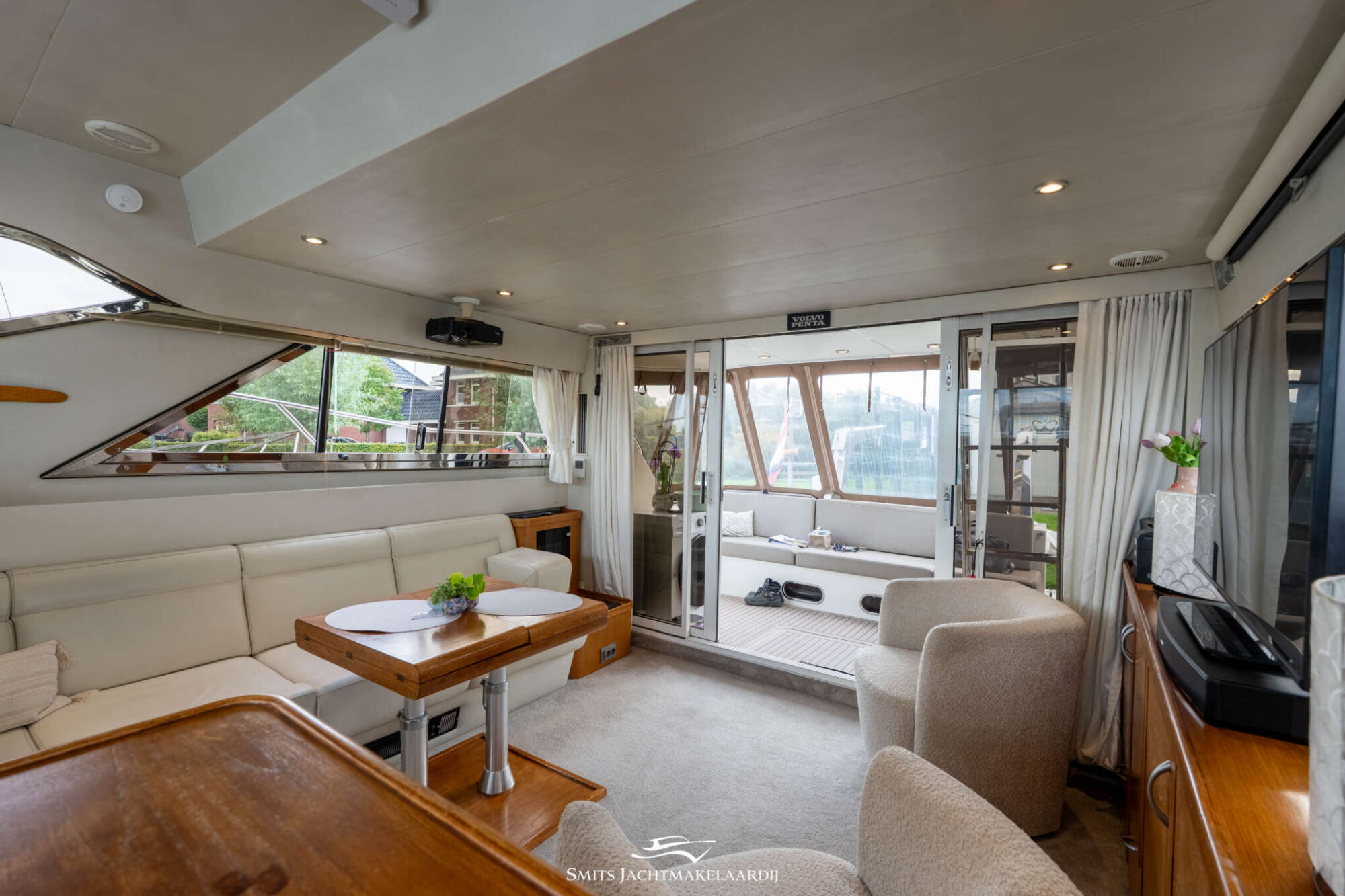 foto: 16 Princess Princess Zeearend Princess 48 Flybridge