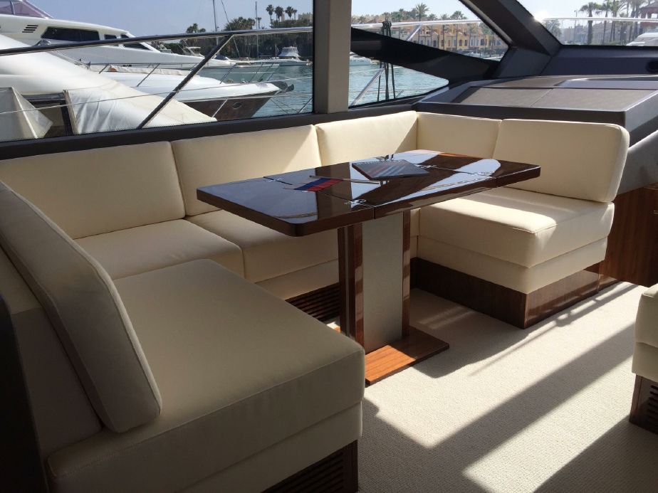 foto: 9 Sunseeker Manhattan 52