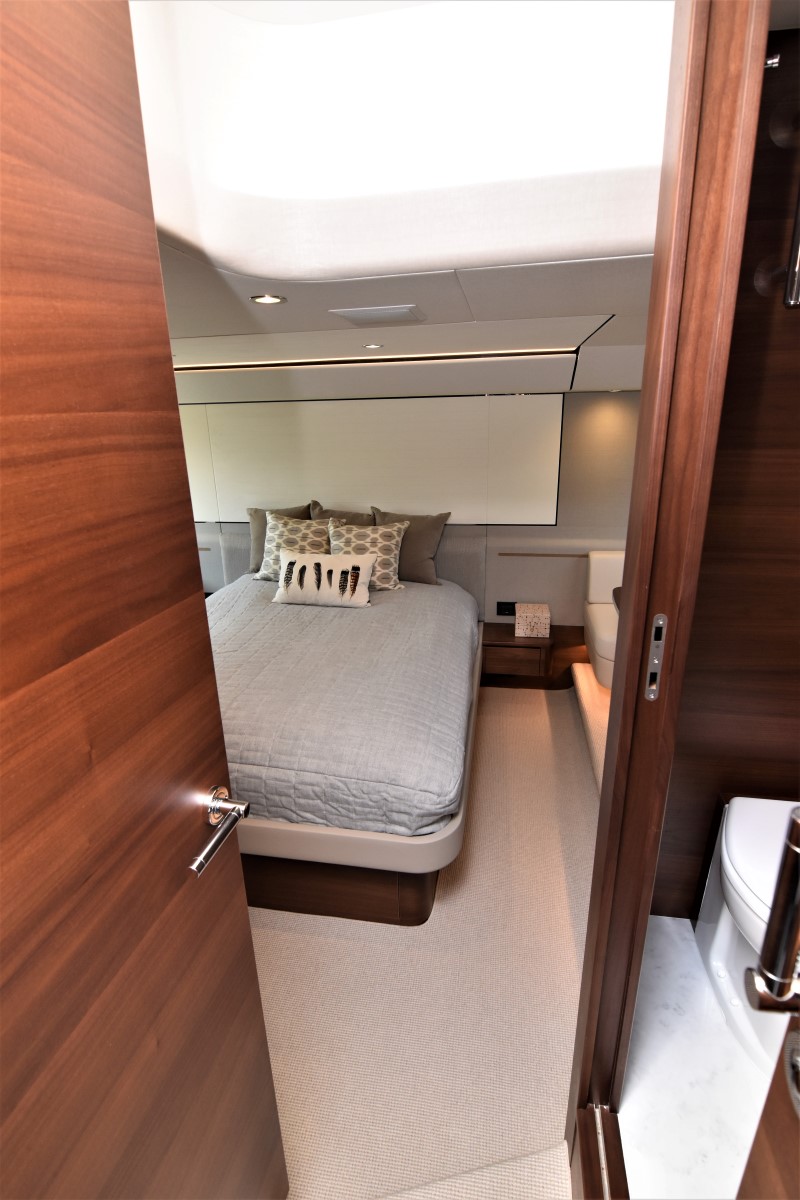 foto: 21 Princess  F55