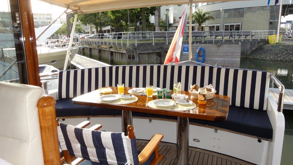foto: 16 Valk Continental 15.50 HT