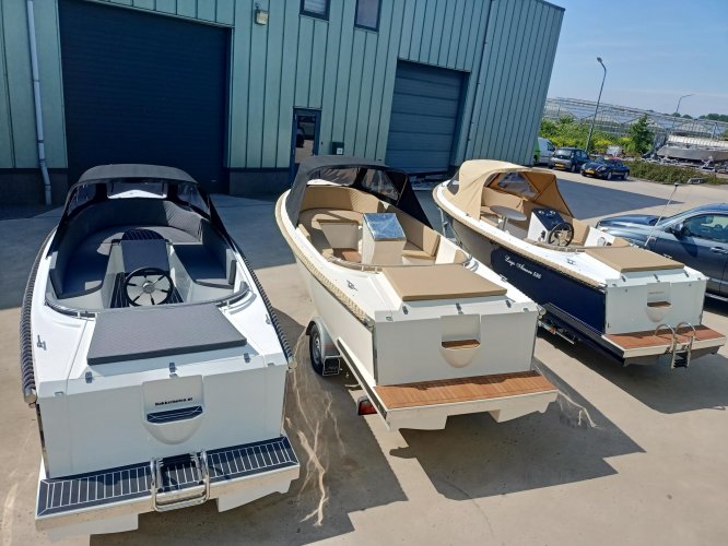 foto: 15 Lago Amore 595 Tender 30pk VAAR KLAAR