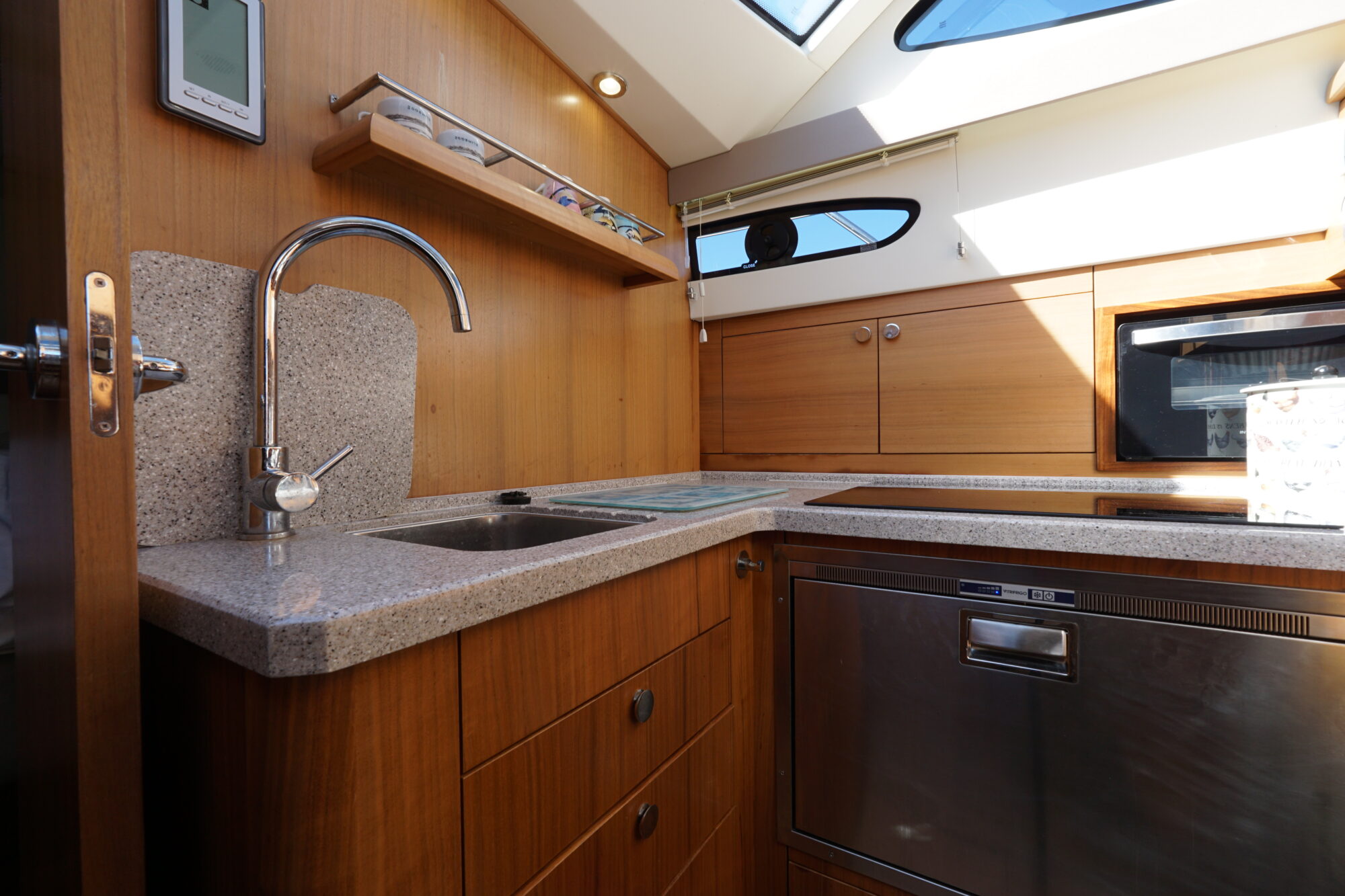 foto: 25 Haines Haines 32 Offshore