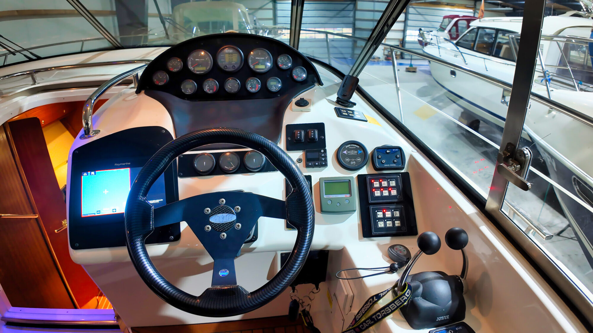 foto: 21 Bavaria Bavaria 37 HT Hardtop