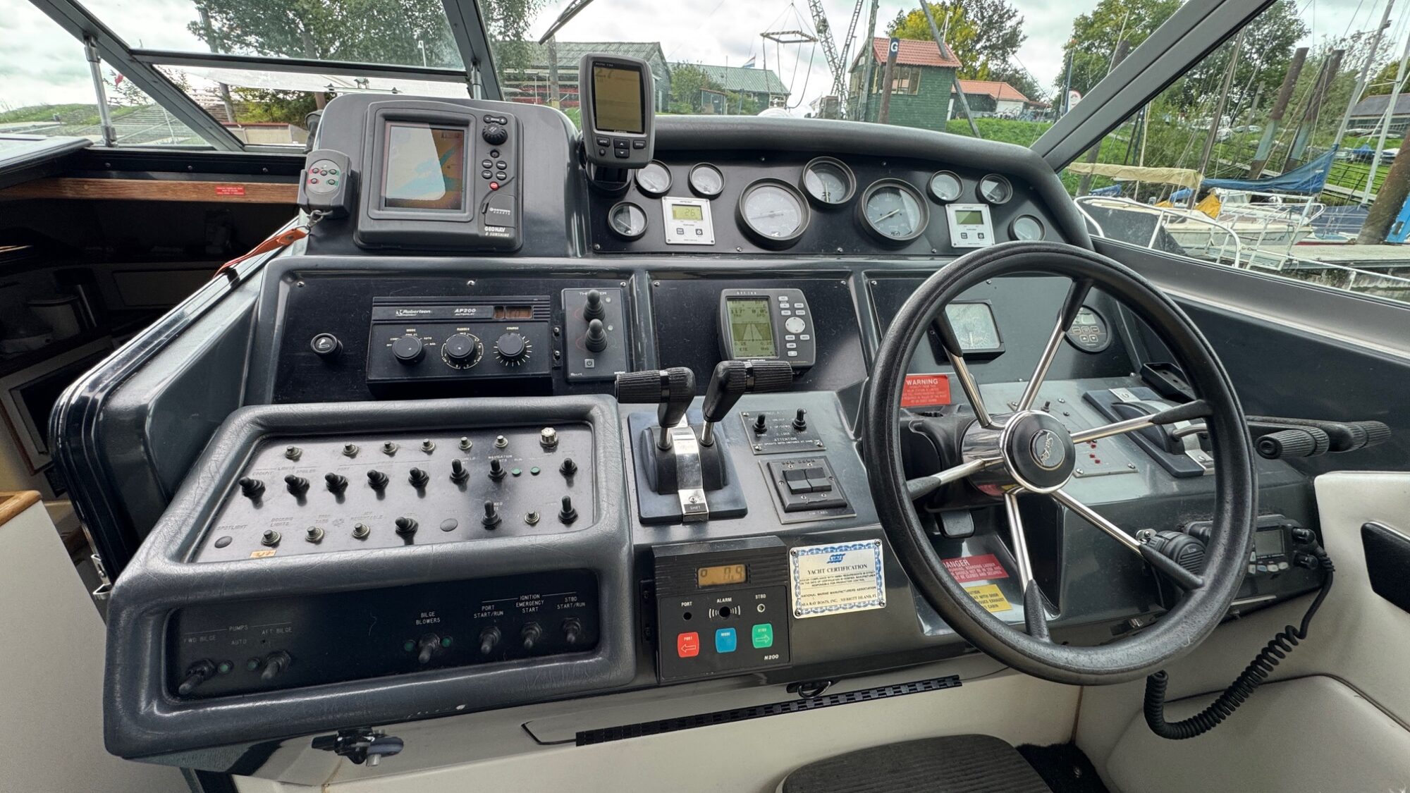 foto: 31 Sea Ray Sea Ray 400 Express Cruiser