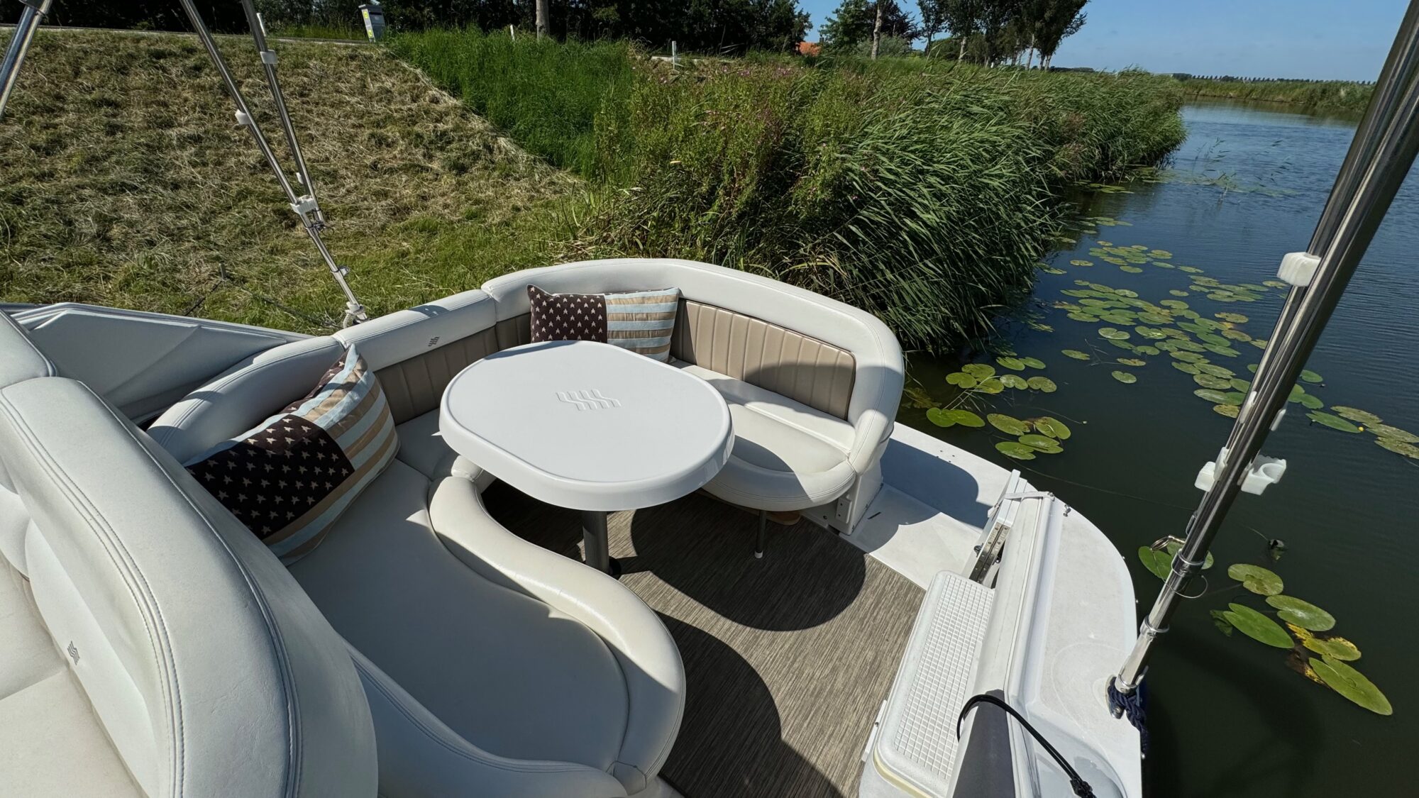 foto: 29 Four Winns Four Winns 248 Vista