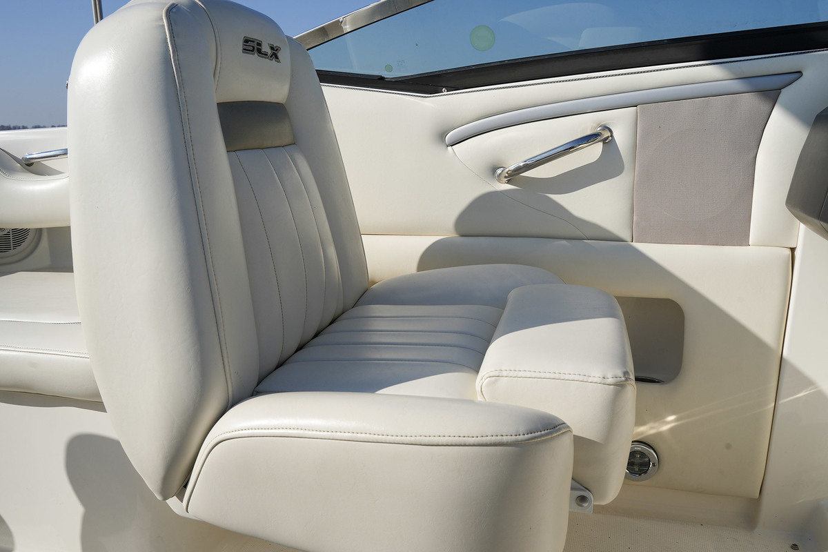 foto: 12 Sea Ray 250 SLX