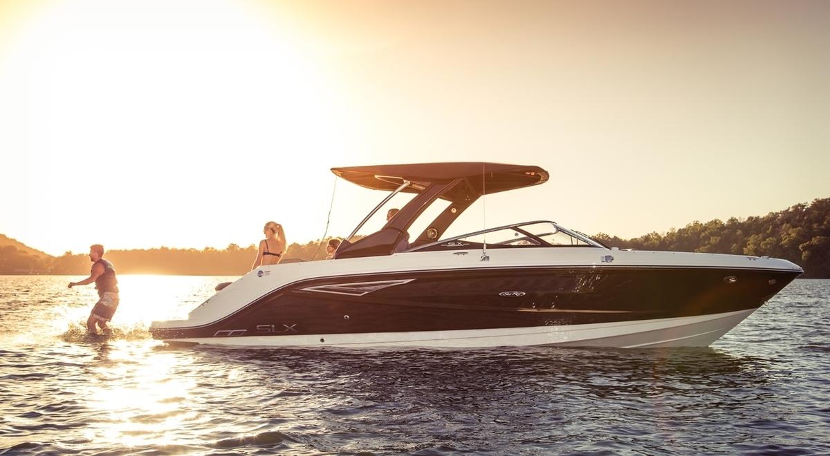 foto: 13 Sea Ray SLX 280