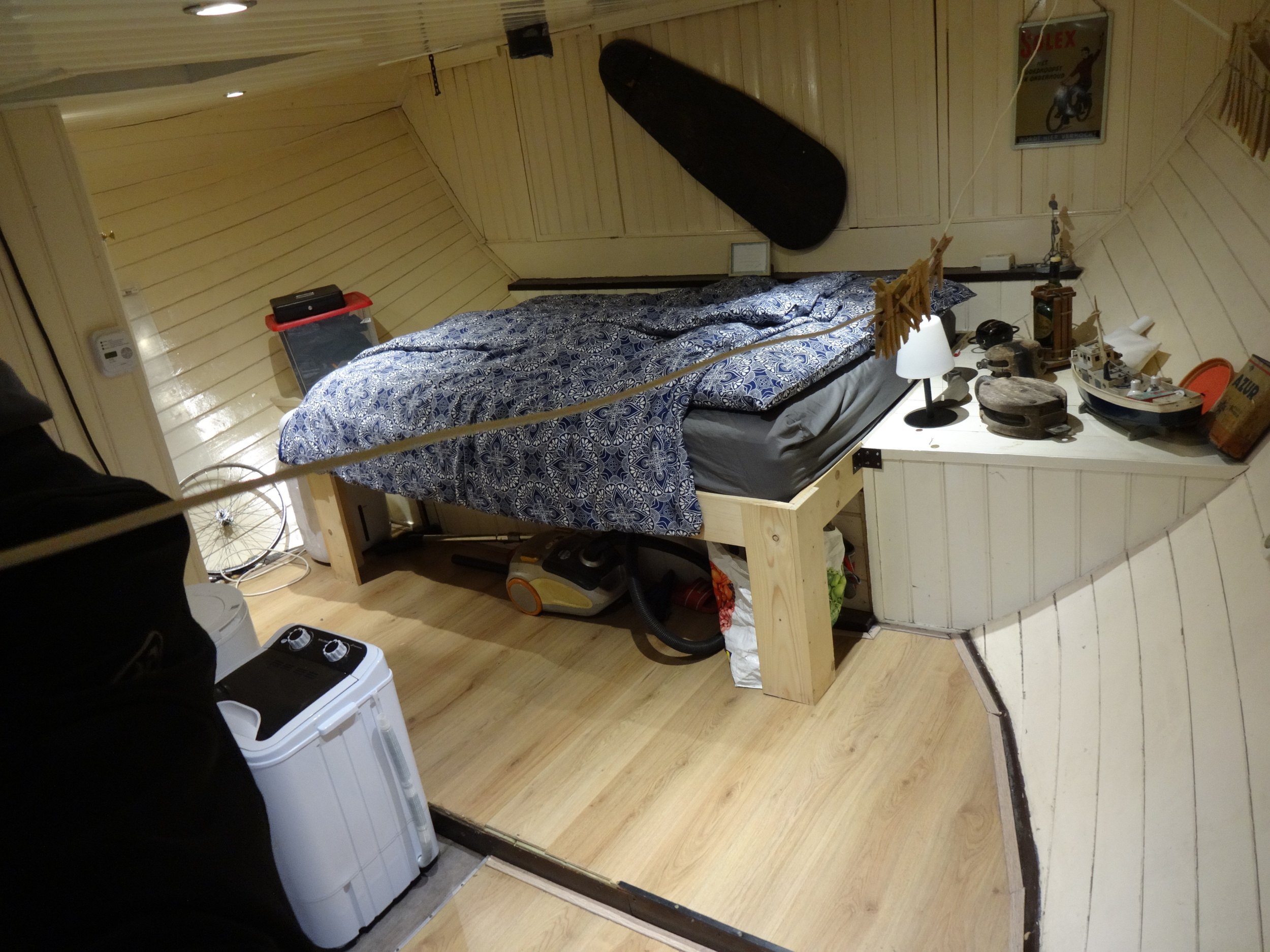 foto: 10 Noordzee Botter 1500 Motor/woonboot