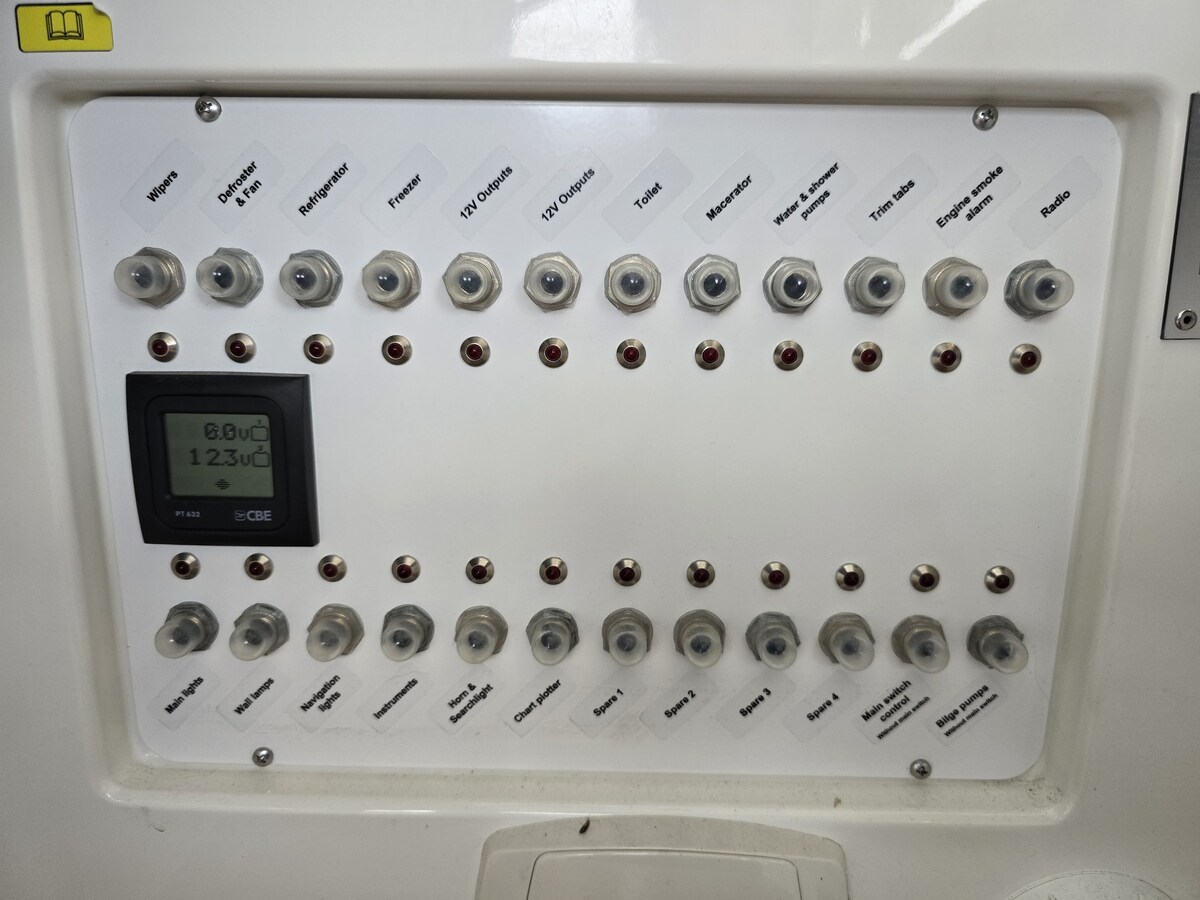 foto: 23 Marex 375