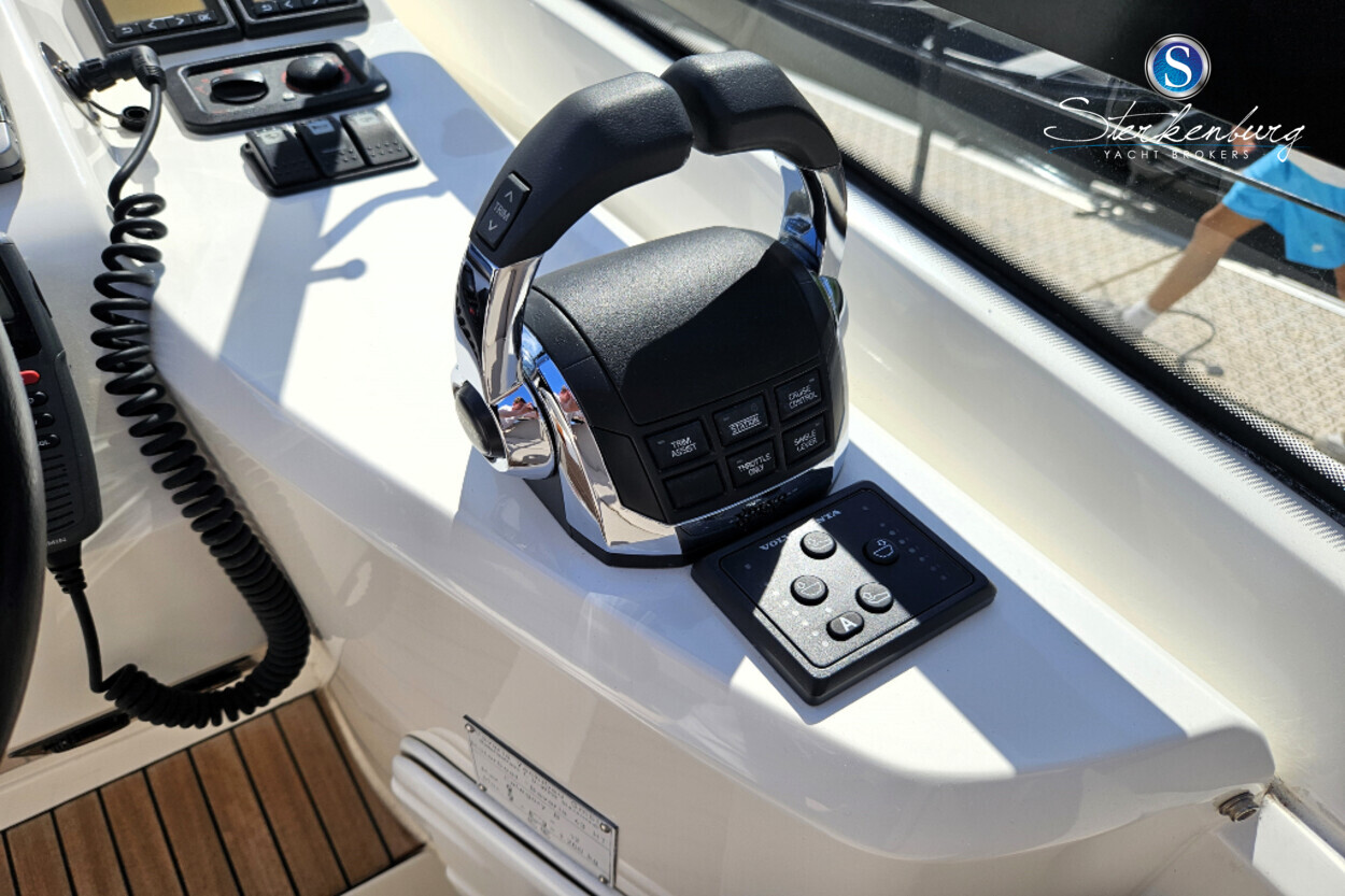 foto: 62 Bavaria 43 HT