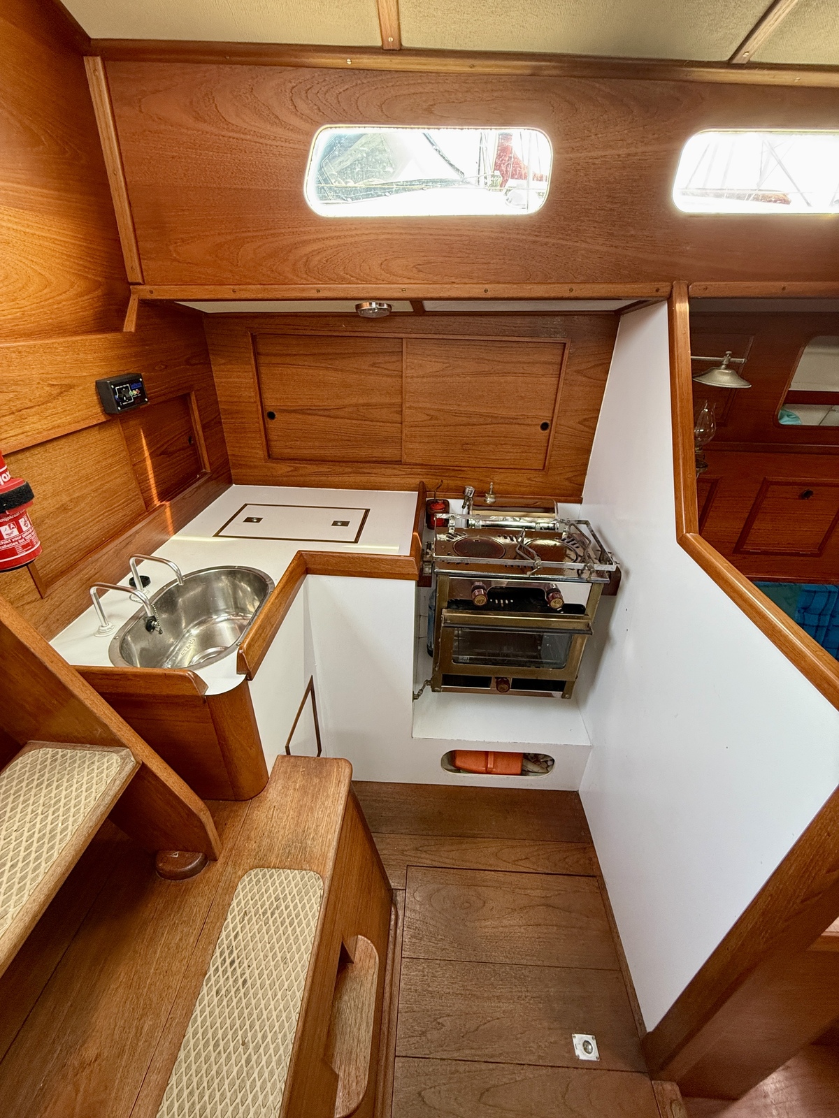 foto: 39 Tradewind 33