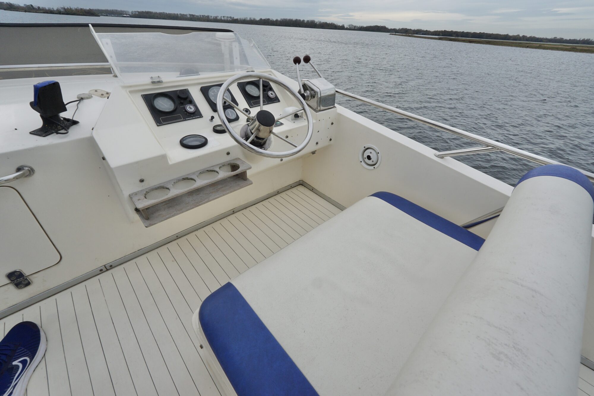 foto: 41 Princess Princess 415 FB