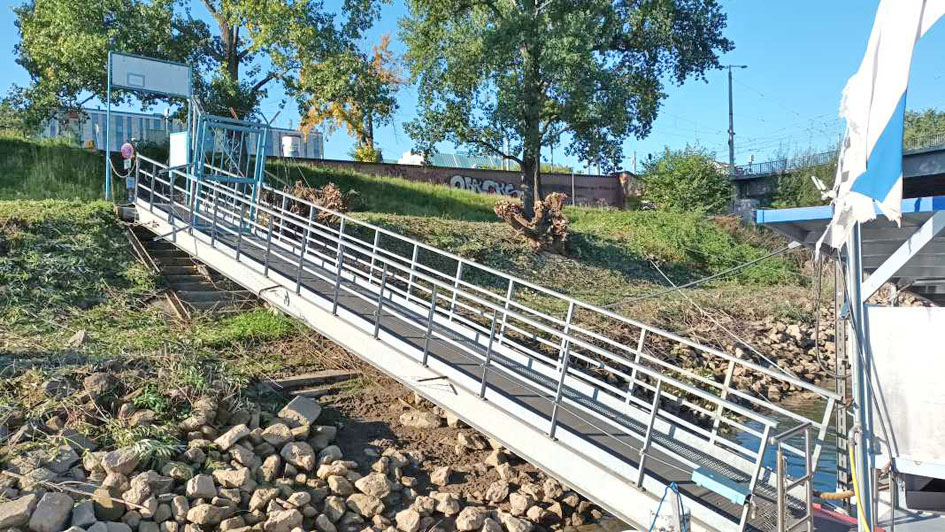 foto: 22 Dagpassagiersschip 221 pers, Rijn gecertificeerd