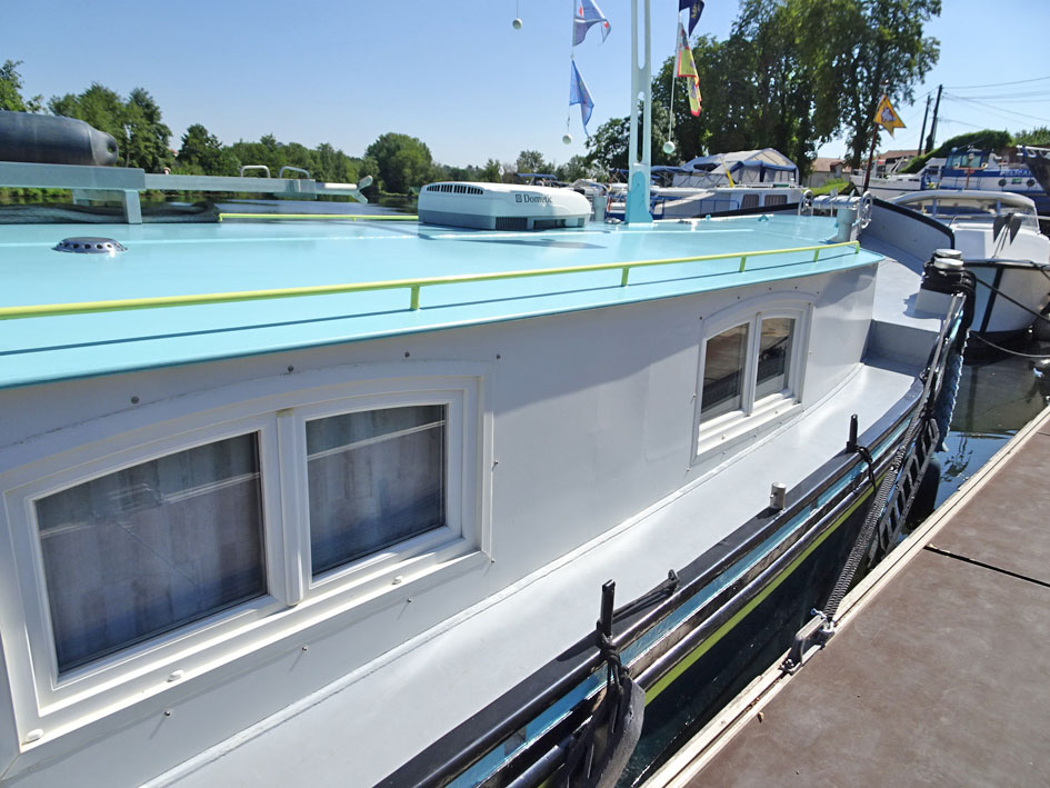 foto: 32 Luxe Motor 21.08, met UBC