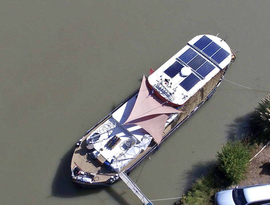 foto: 29 Luxe Motor 18.30