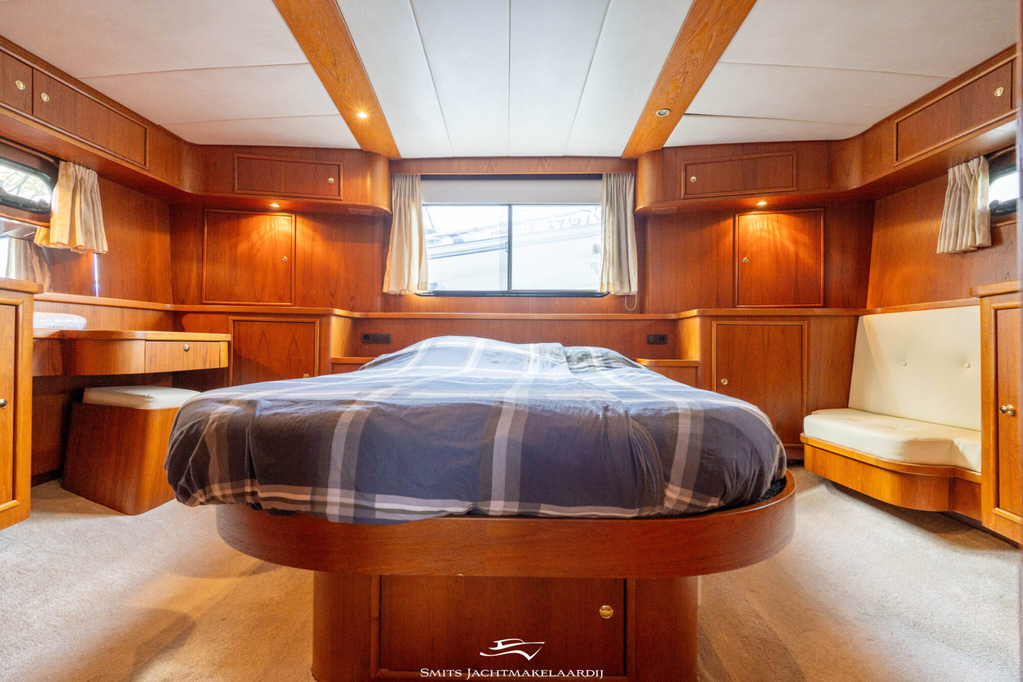 foto: 32 Van den Hoven Van den Hoven Allure 155 Cabrio